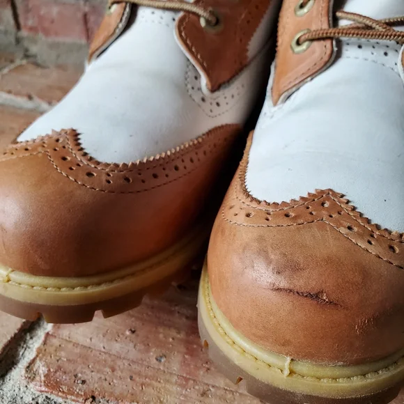 Timberland Women's Lace Up Boots - White and Tan - Picture 3 of 11
